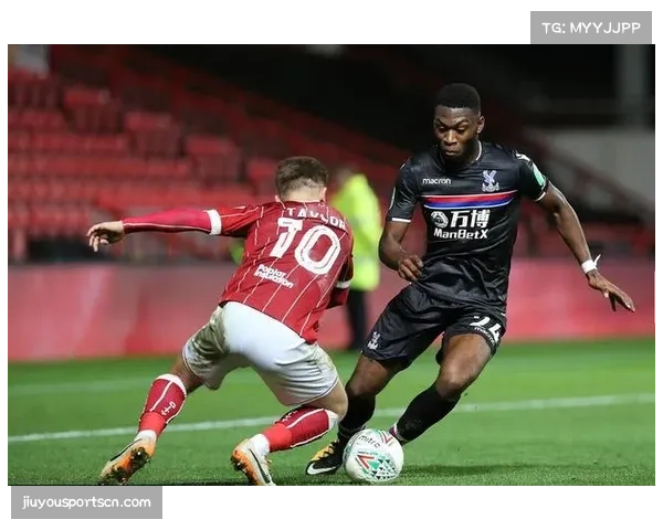 米切尔75次抢断125次球权回收 水晶宫边后卫攻防一体